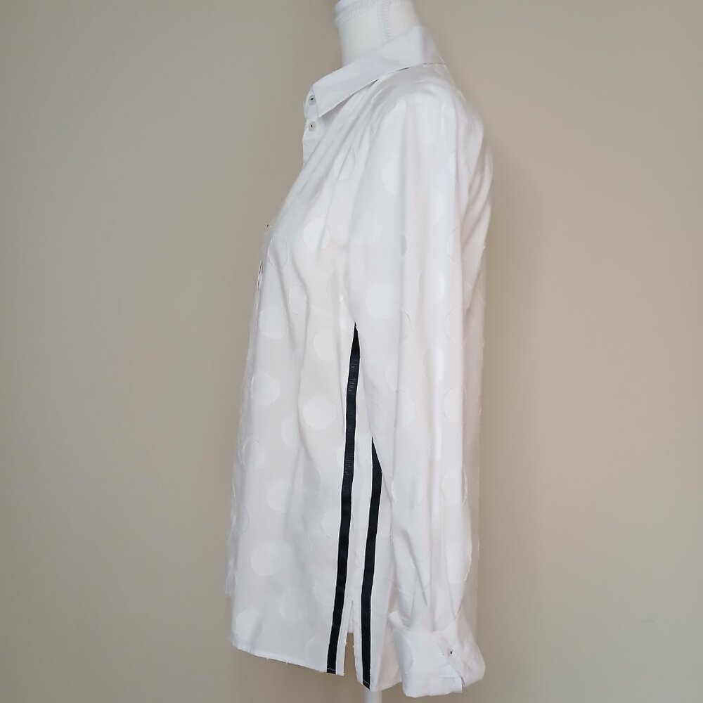 NWOT Gerry Weber Textured Patterned Tuxedo Style Blouse Size 6 - Picture 3 of 7